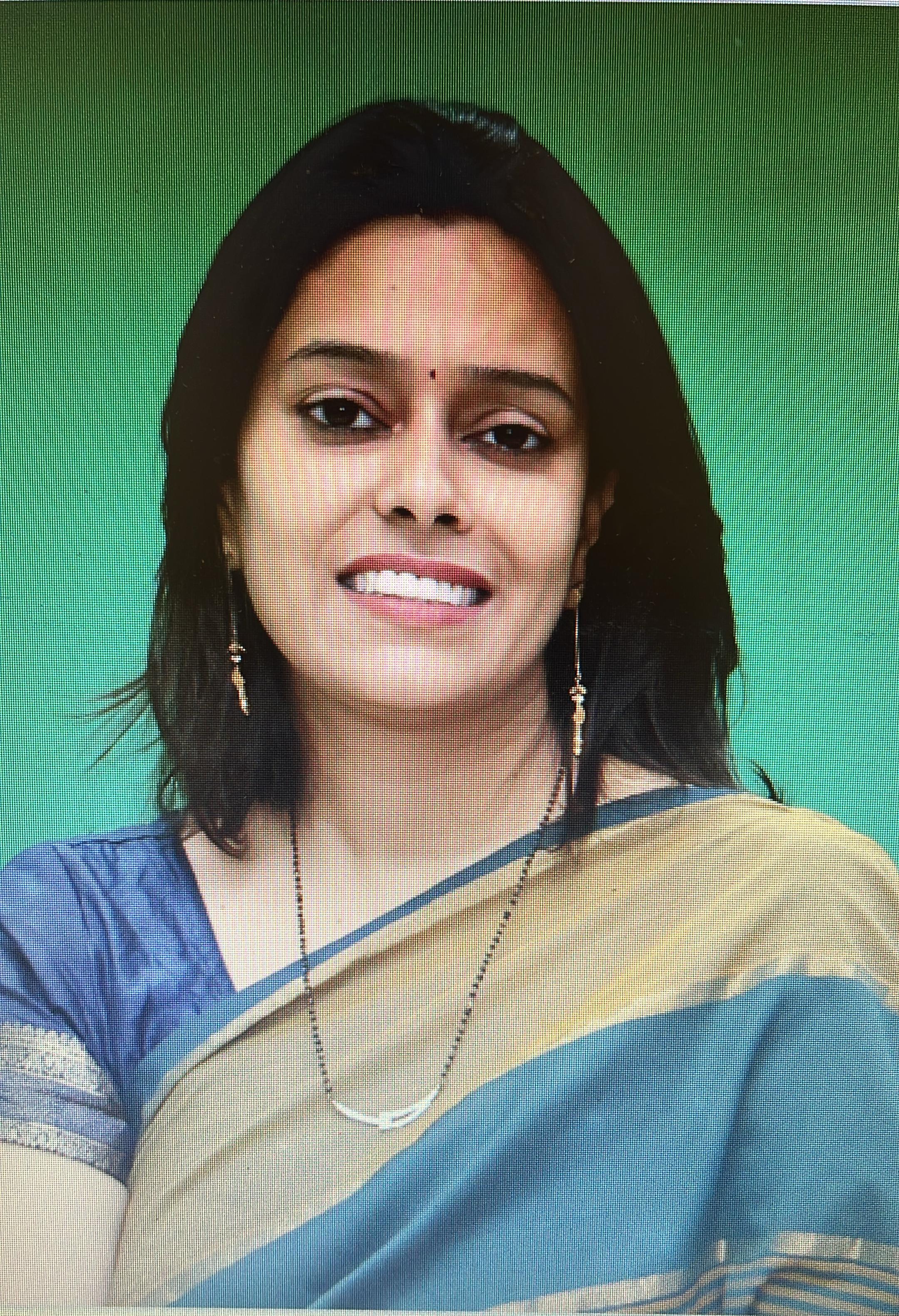 Dr Divya Gupta
